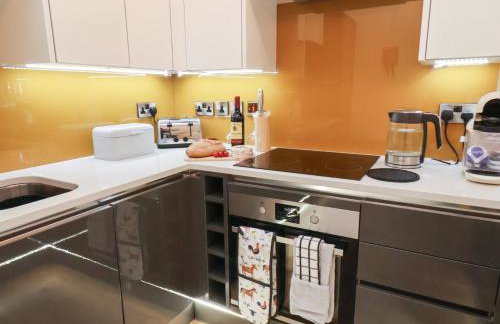 Evening Star Engine Shed - Photo 12