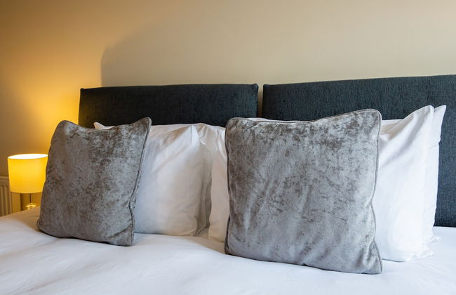 2-bedroom Penthouse, Clockhouse, Hoddesdon - Photo 31