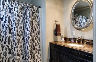 Historic Pet-Friendly Stay Near Broadway w Fire Pit - Foto 48