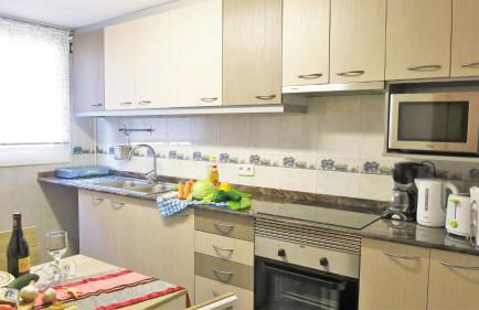 Bianca Seaview & Beach Apartment - Photo 16