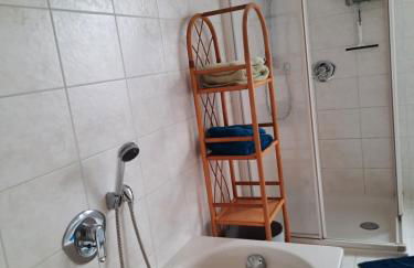 Komfort Apartment 2 EG bei Jürgen Kunzi - Foto 28