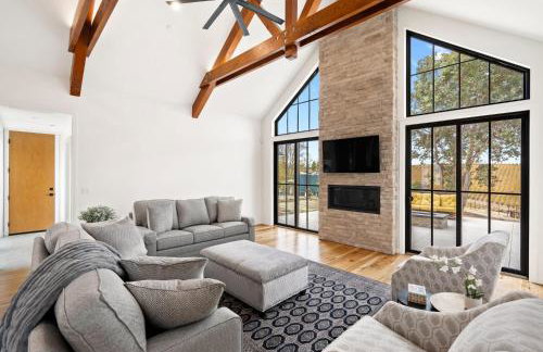 Steel City Cellars - Photo 2