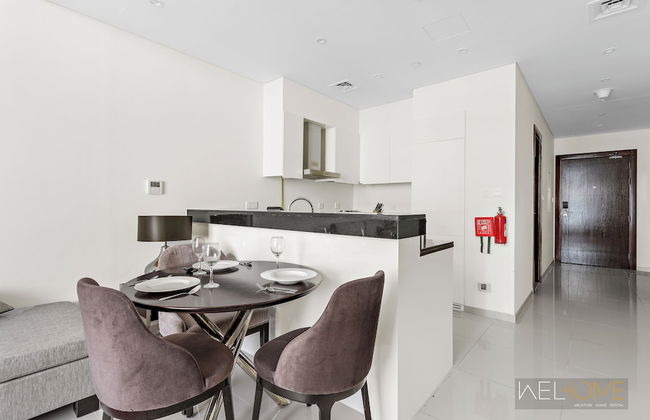 WelHome - Charming Breathtaking 1BR Apt. In Damac Hills - Photo 16