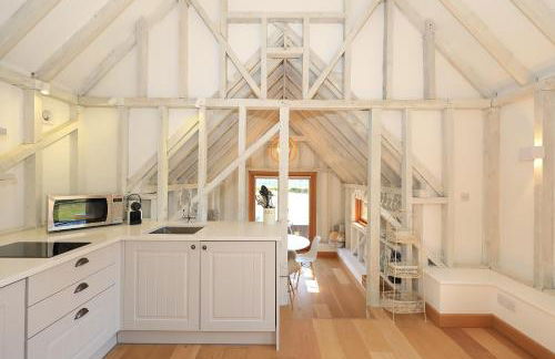 The Cowshed, Tunbridge Wells - Photo 40