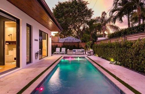 Flamingo Park Paradise: Luxury Poolside Haven - Foto 13