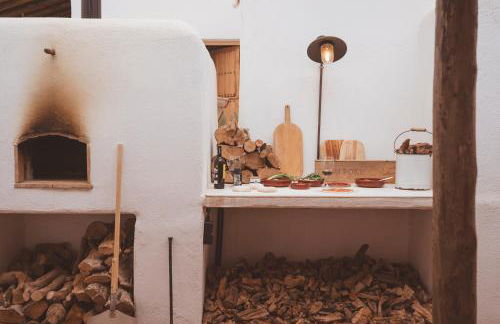 Cortijo Banana, villa rural para grupos grandes y piscina privada entre olivos - Foto 71