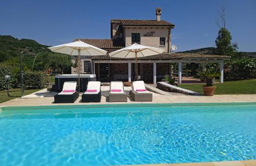 Villa in Campagna con Piscina Privata - Foto 1