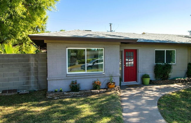 Charming Mid Town Guest House W/private Patio! - Foto 24