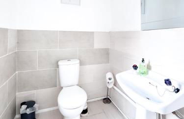 Contractor Stays by Furnished Accommodation Manchester - Foto 2