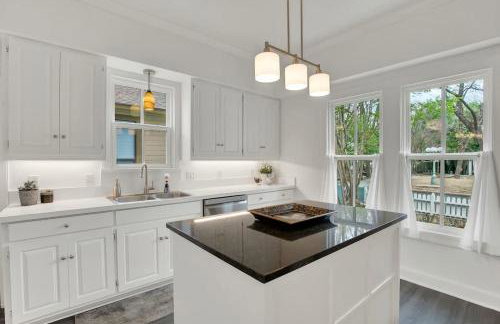 Awesome Haus With Gameroom, 4blks to Center of Town! - Foto 38