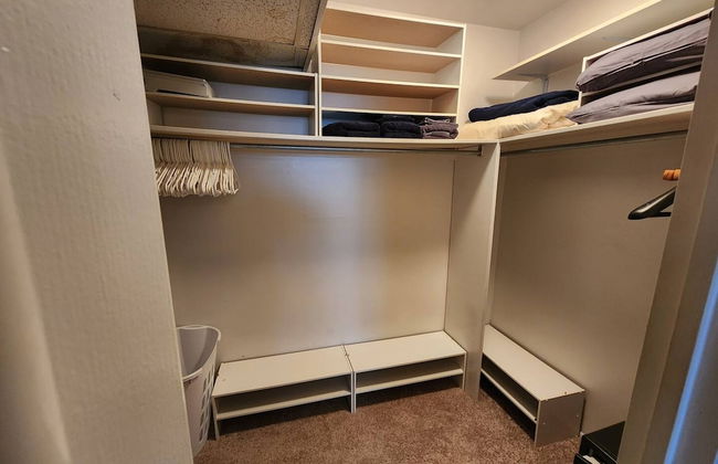 Beautiful APT W Office Area 2BR Long Term - Foto 35