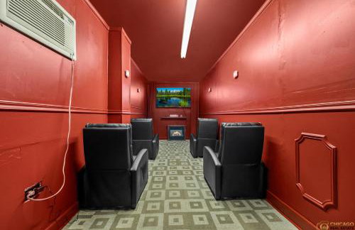 Cozy Evanston Villa with cinema and massage sofa - Foto 31