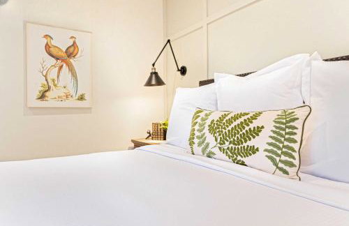 Kildahl House - Boutique Farmhouse Suite #2 - Photo 18