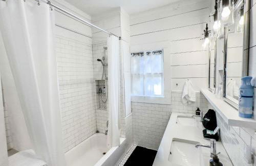 New White On Columbus Family Gathering Place - Photo 7