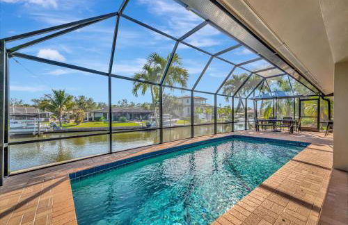 Siesta Key Beach Waterfront Home with Kayaks and Bikes - Foto 1