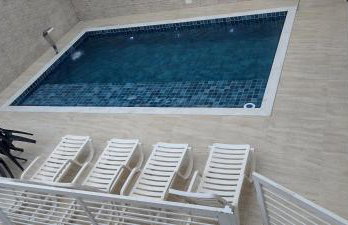 Apartamento completo com wi-fi e piscina - Foto 22