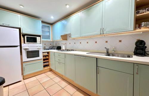 Modern 2 Bedroom Apartment in Marbella - Foto 14