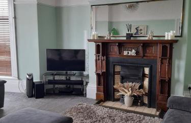 Comfortable family home with amazing Seaviews - Foto 36