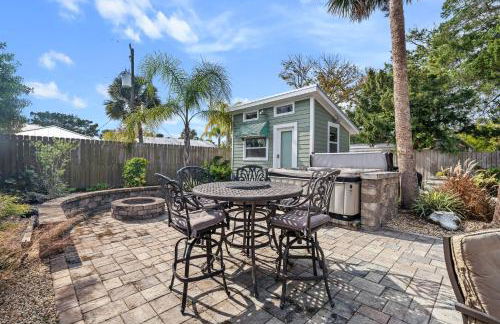 Florida Breeze l Hot Tub l Walkable - Foto 52