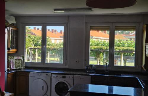 Pareado en Loredo en la playa - Foto 14