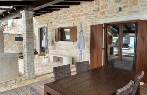 Beautiful stone house in Istria - Photo 53