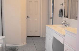 Spacious 4200 sqft - 6 bdrms 4 bath - Gym - Pets OK Near PGA - Universal KIDS - Star Frisco - Photo 56