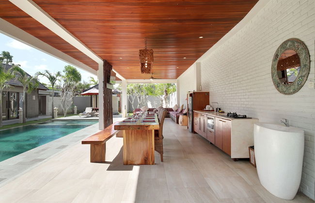 Lumbini Luxury Villas and Spa - Photo 44