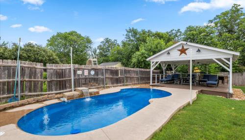 Evergreen Manor Private Pool 3BR No Stairs Retreat - Foto 1