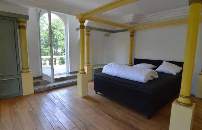 Luxurious Country House - Photo 12