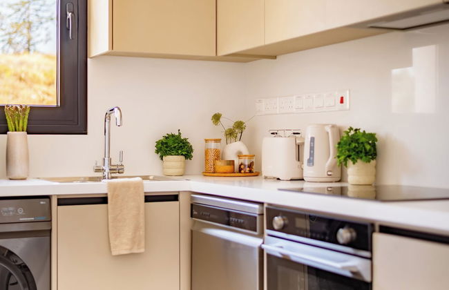 Sanders Eduardovich Limassol - Foto 67