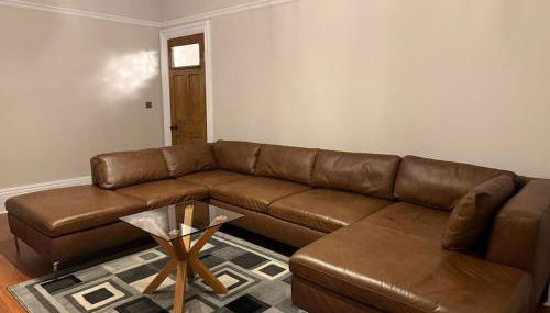 Large Luxury 4 bedroom home with parking - Foto 4