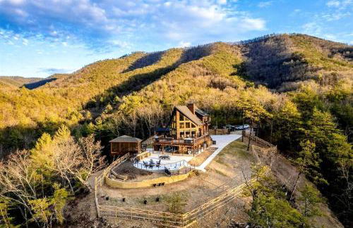 Luxurious A-Frame Mountain Retreat with Hot Tubs & Game Room Near Seneca Rocks, Milam, WV - Foto 66