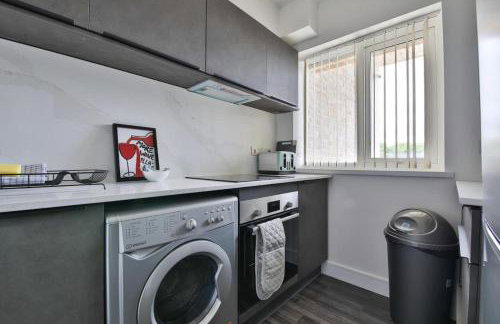 Central Cardiff Retreat 2Bed Apartment with Balcony and Parking - Foto 16