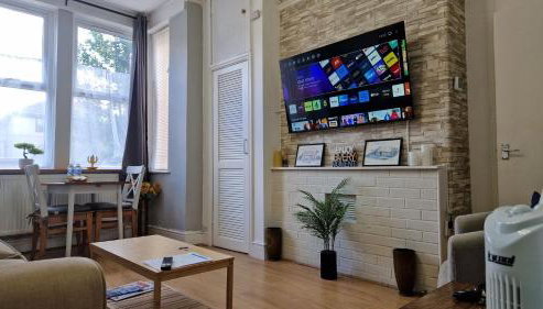 Spacious 1 Br Lincoln City Centre & Amenities, Free Parking - Foto 2