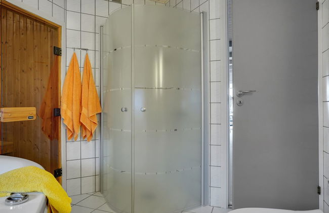 "Ebbeline" - 150m from the sea - Foto 27