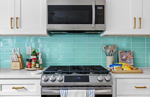 Modern Retreat Near Domain with Game Room and Gym - Foto 11