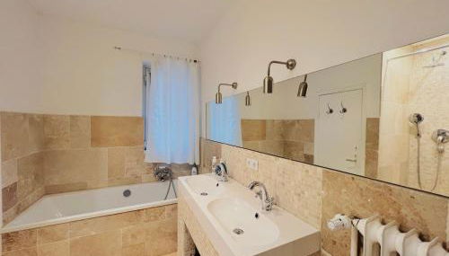 Wohnung Bel Etage im historischen Amtshaus - Foto 3