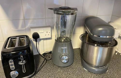 Self-catering fully equipped apartment in Vauxhall - Photo 5