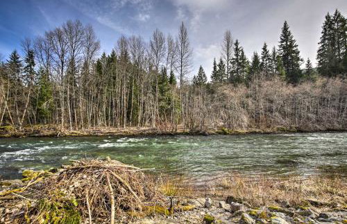 Remote Escape Riverside Home with Scenic Views - Photo 30