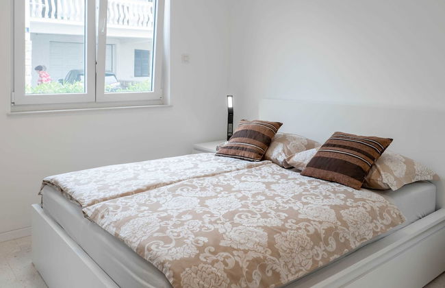 Spacious Povljana Apartment With Sea View and Terrace - Foto 5