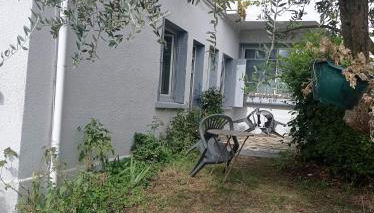 Appart indépendant, 1 lit deux personnes et 1 appoint Piscine Jardin Direct Gare Aéroport et jardin - Foto 4