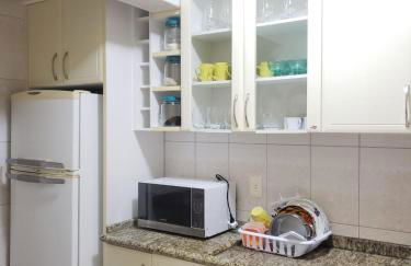 LINDO AP NA RUA 252, NO CORAÇÃO DE MEIA PRAIA - Foto 12