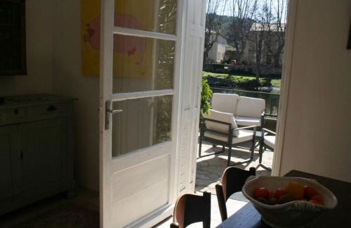 Character filled house overlooking the River Cesse - Foto 21