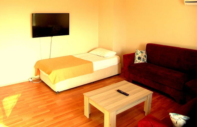 Horizon Suit - Photo 6