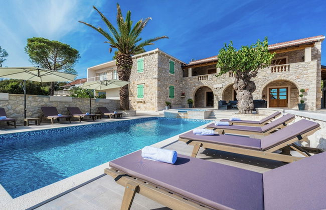 Villa in Sukosan With Pool Near the Sea - Foto 27