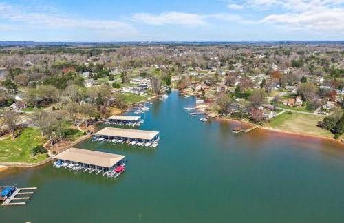 Cozy Lake Home - Jacuzzi King Bed Marina Access - Foto 23