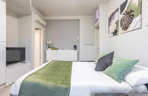 Navigli bilocale moderno con balcone sul giardino - Photo 10