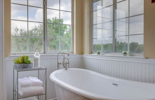 Fox Ridge Farmhouse - Hill Country Getaway! - Foto 16