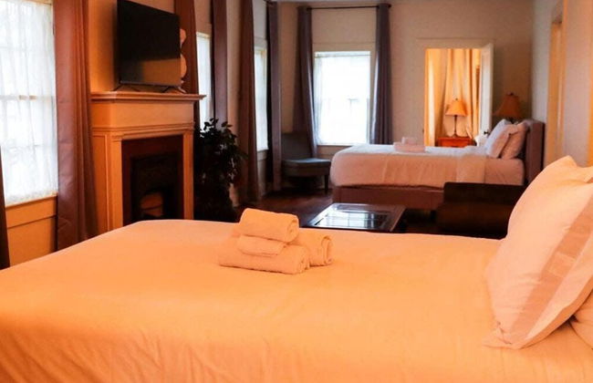 Third Street House in Lafayette - Photo 12