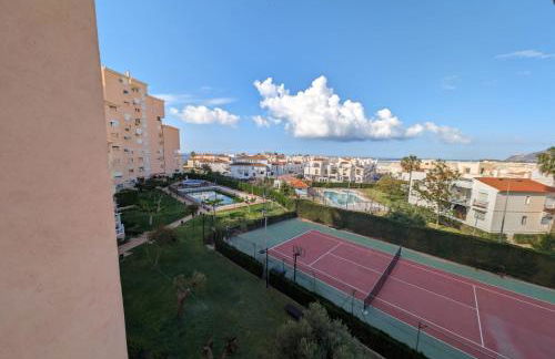 Apartamento en Calahonda, Urb Perla Andalucia - Photo 4
